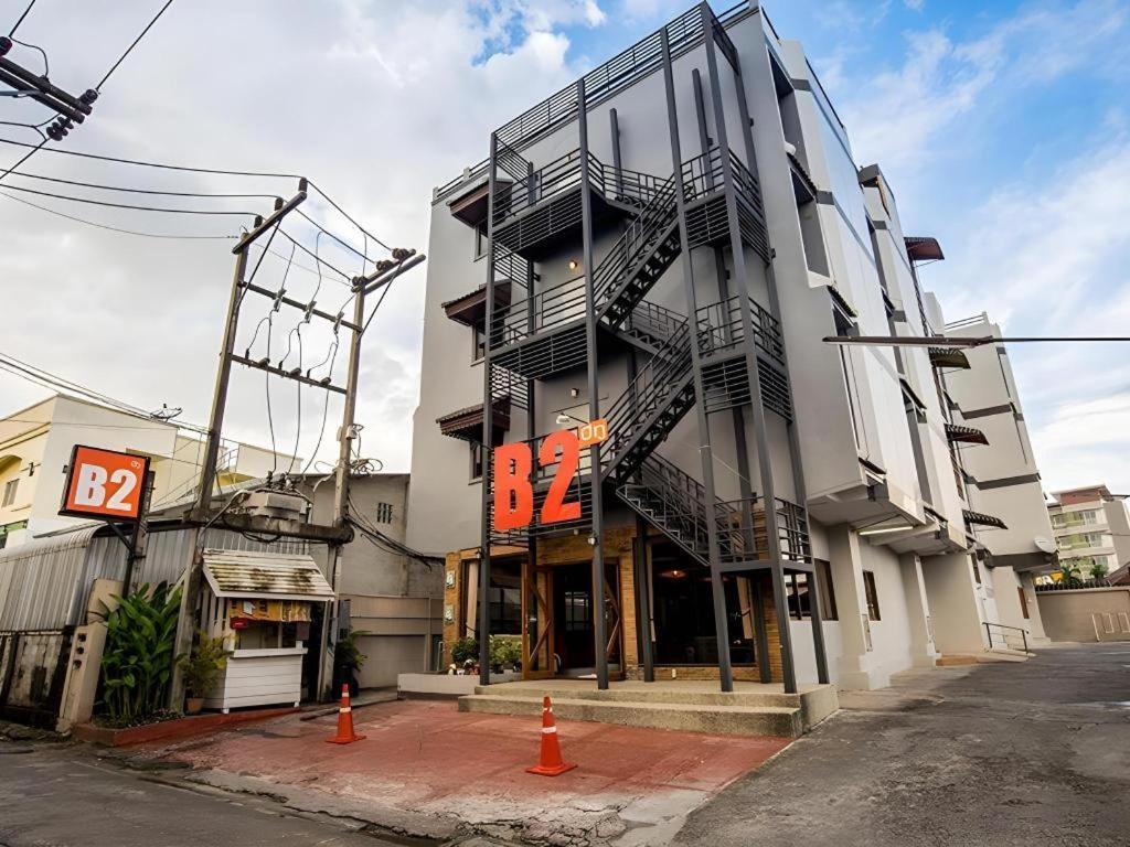 B2清莱夜市精品经济型酒店 外观 照片