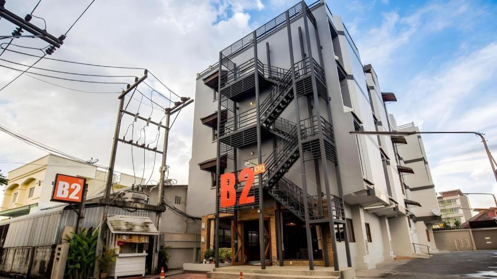 B2清莱夜市精品经济型酒店 外观 照片